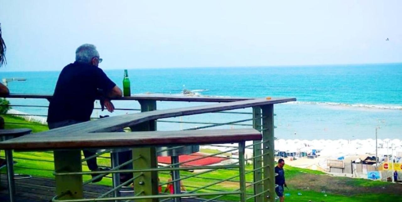 612 Apartment On The Beach Bat Jám Kültér fotó
